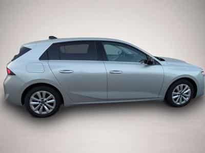 Opel Astra (2023) - Photo 2
