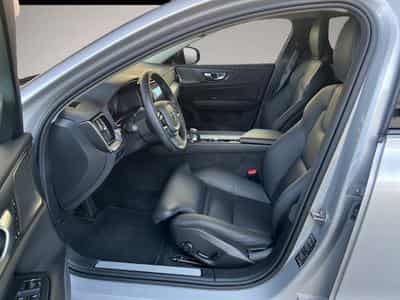 Volvo V60 (2024) - Photo 7