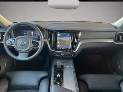 Volvo V60 (2024) - Photo 8