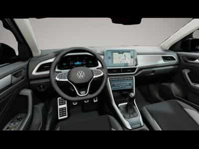 VW T-Roc (2024) - Photo 6