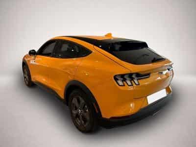 Ford Mustang Mach-E (2023) - Photo 2