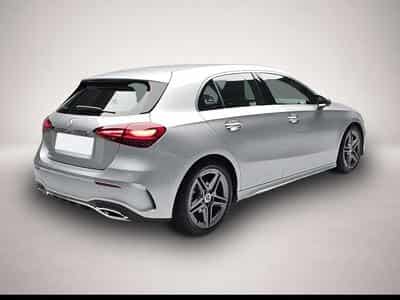 Mercedes 180 (2025) - Photo 2