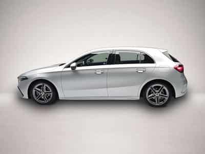 Mercedes 180 (2025) - Photo 4