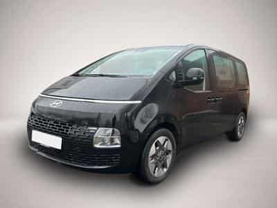 Hyundai Staria (2025) - Photo 1