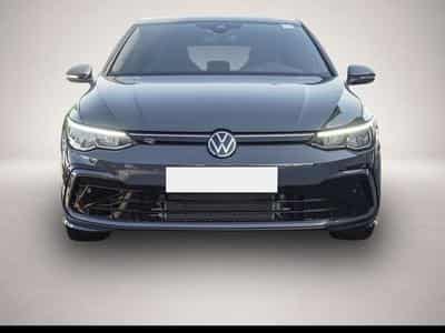 VW Golf (2024) - Photo 2