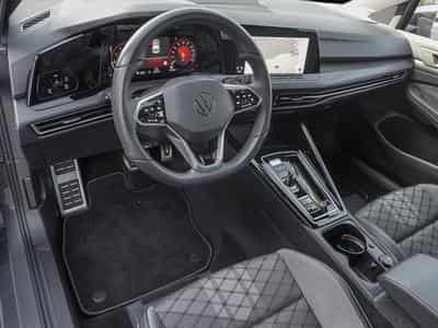 VW Golf (2024) - Photo 7