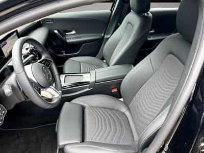 Mercedes 180 (2024) - Photo 7