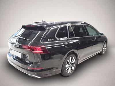 VW Golf (2025) - Photo 2