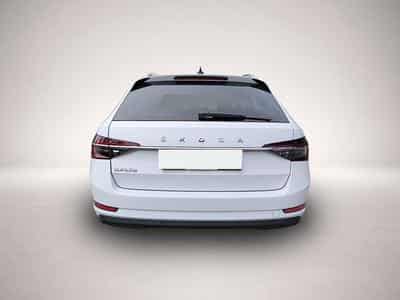 Skoda Superb (2023) - Photo 6