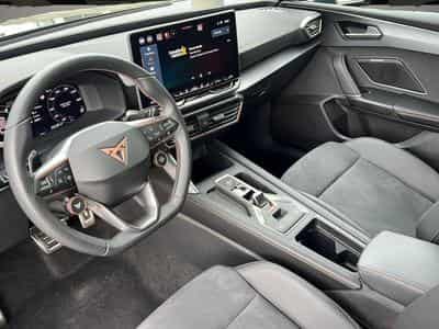 Cupra Leon (2025) - Photo 5