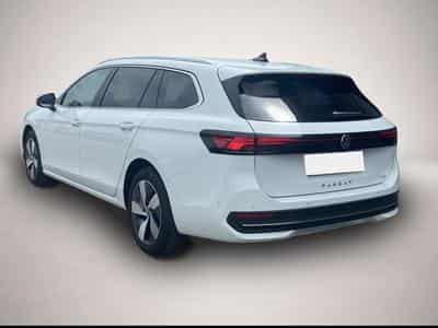 VW Passat (2025) - Photo 3