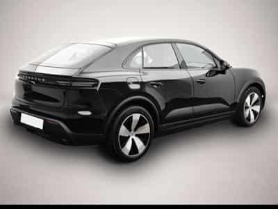 Porsche Macan (2024) - Photo 2