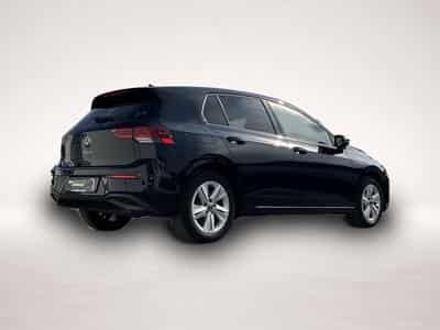 VW Golf (2023) - Photo 5