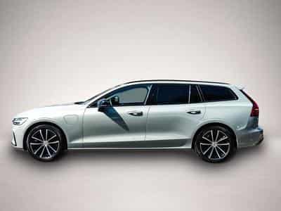 Volvo V60 (2024) - Photo 3
