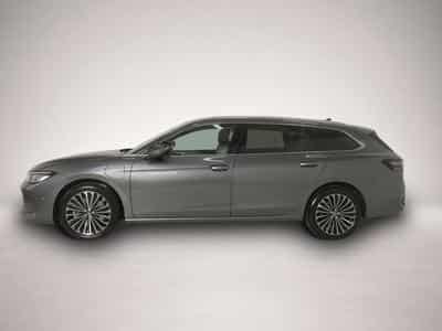 VW Passat (2025) - Photo 3