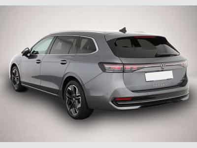VW Passat (2025) - Photo 3