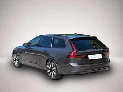 Volvo V90 (2026) - Photo 2