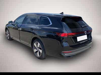 VW Passat (2025) - Photo 3