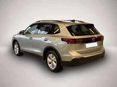 VW Tiguan (2024) - Photo 3