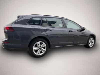 VW Golf (2023) - Photo 5