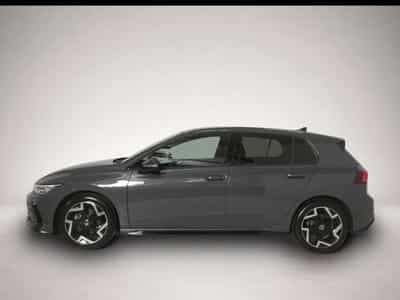 VW Golf (2025) - Photo 3