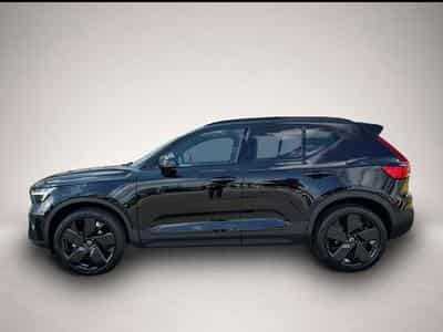 Volvo XC40 (2024) - Photo 4