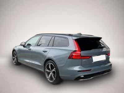 Volvo V60 (2023) - Photo 3