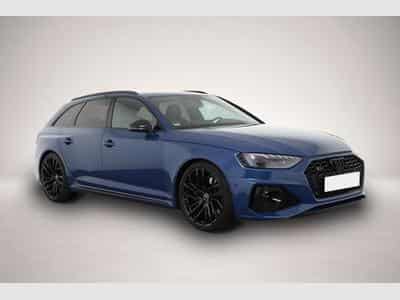 Audi RS4 (2023) - Photo 4