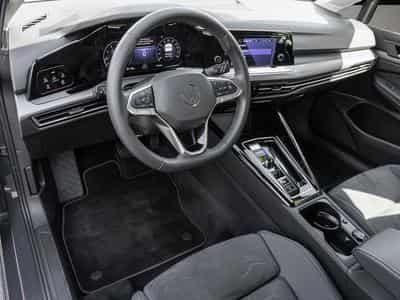 VW Golf (2024) - Photo 7