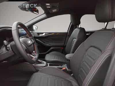 Ford Focus (2024) - Photo 7