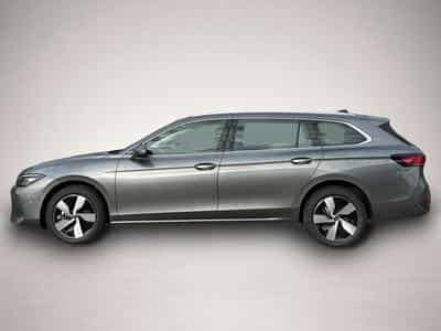 VW Passat (2025) - Photo 2