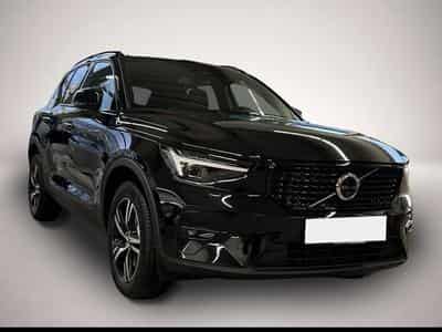 Volvo XC40 (2025) - Photo 1