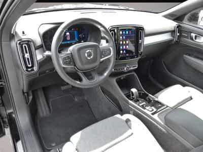Volvo XC40 (2025) - Photo 6