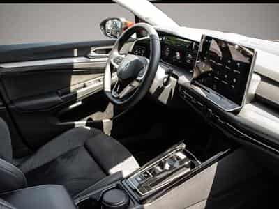VW Golf (2025) - Photo 6