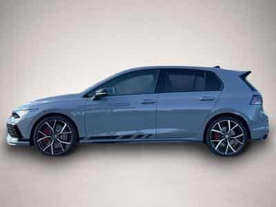 VW Golf (2026) - Photo 2