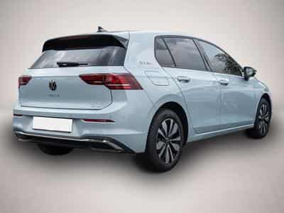 VW Golf (2025) - Photo 3