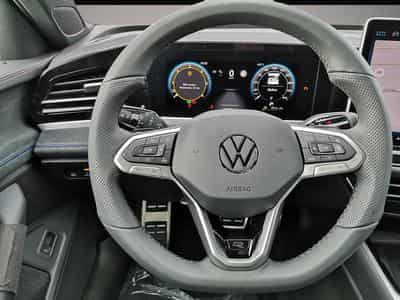VW Passat (2026) - Photo 4