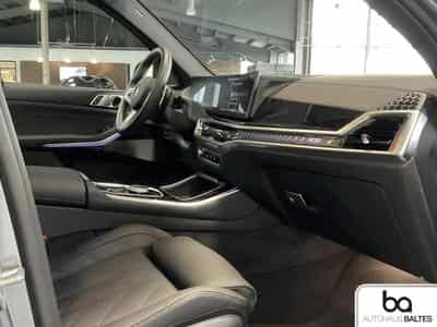 BMW X5 (2025) - Photo 6