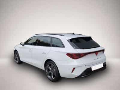 Cupra Leon (2025) - Photo 4