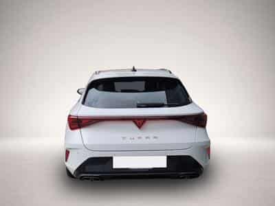 Cupra Leon (2025) - Photo 5
