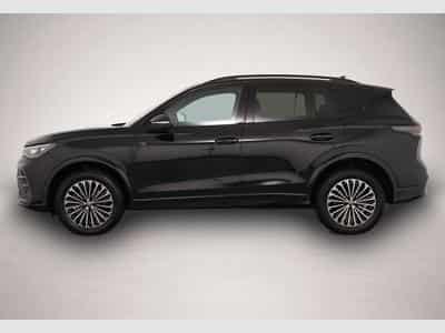 VW Tiguan (2025) - Photo 4