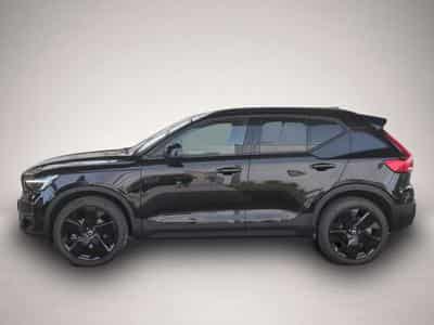 Volvo XC40 (2025) - Photo 2