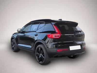 Volvo XC40 (2025) - Photo 3
