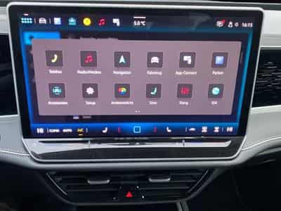 VW Passat (2025) - Photo 6