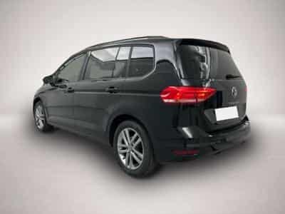 VW Touran (2025) - Photo 4
