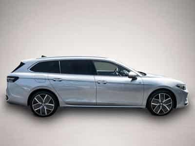VW Passat (2025) - Photo 4