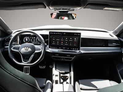 VW Passat (2025) - Photo 8