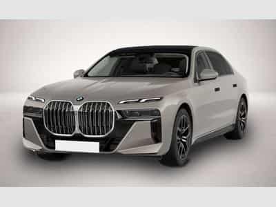 BMW 740 (2026) - Photo 1