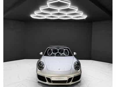 Porsche 911 991.2 Targa 4 GTS - 1st owner - full Porsche service (2019) - Photo 8