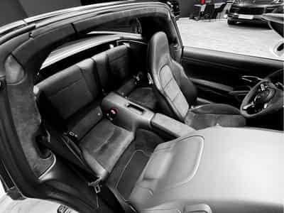 Porsche 911 911 991.2 Targa 4 GTS - APPROVED 2027 (2018) - Photo 13